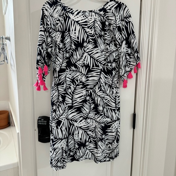 Escapada cover up with tassels - Picture 3 of 4